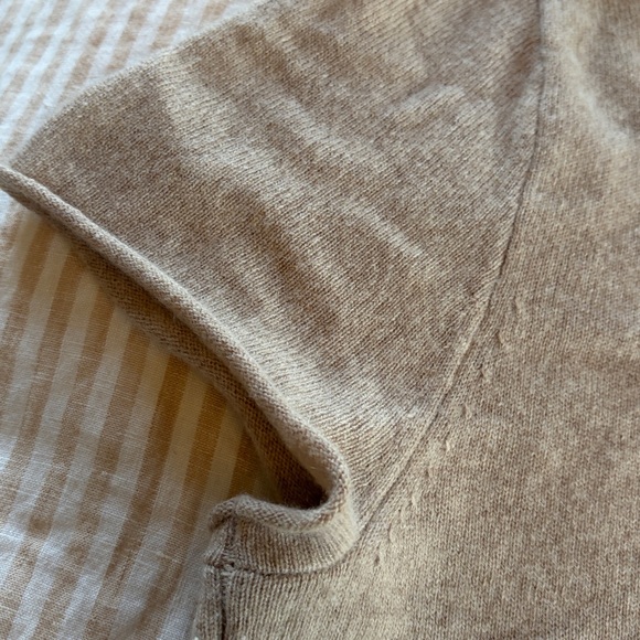 J. Crew Women's heather stone (beige) Cashmere relaxed t shirt size large - Picture 9 of 11